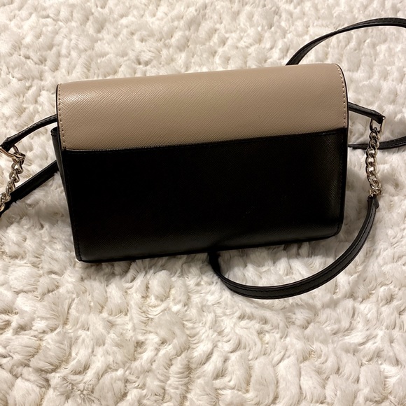 Kate Spade Cedar Street Crossbody - Picture 4 of 5